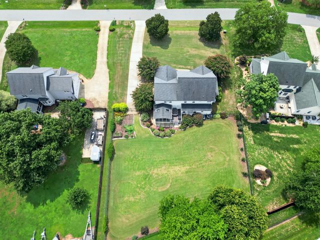 3024 Whitehart Lane, Raleigh, NC 27606