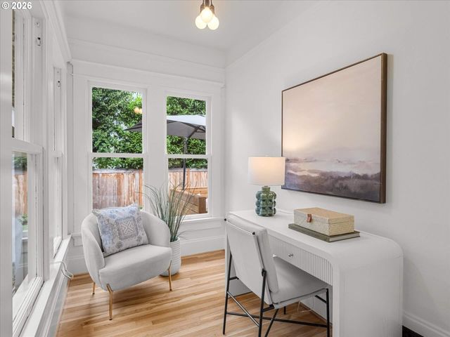 2607 Ne 14TH Ave, Portland, OR 97212