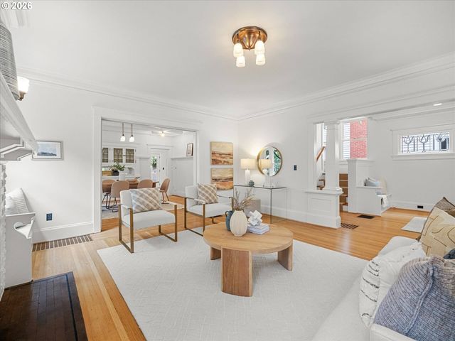 2607 Ne 14TH Ave, Portland, OR 97212