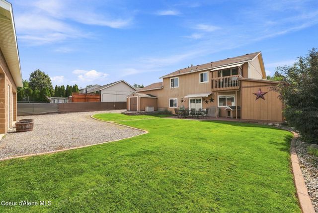 460 W Bridle LN, Post Falls, ID 83854