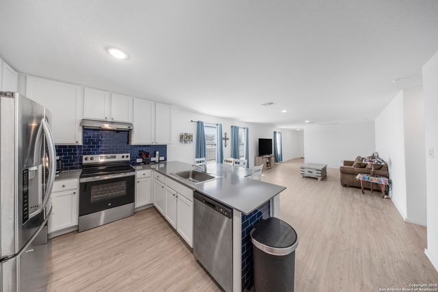 7120 Yellow Sapphire, San Antonio, TX 78263