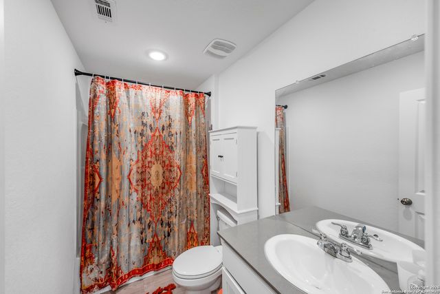 7120 Yellow Sapphire, San Antonio, TX 78263