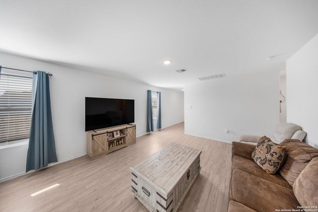 7120 Yellow Sapphire, San Antonio, TX 78263