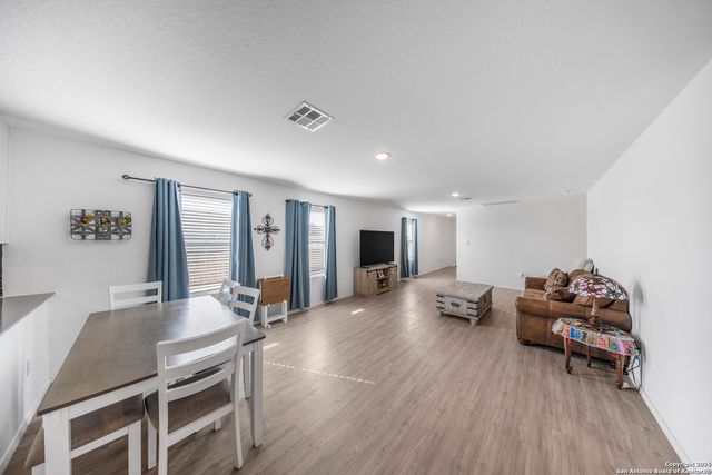 7120 Yellow Sapphire, San Antonio, TX 78263