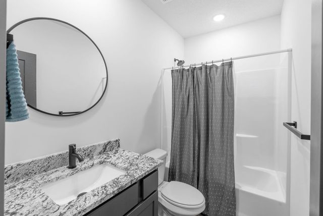 268 S Wellcrest Ct, Wichita, KS 67052