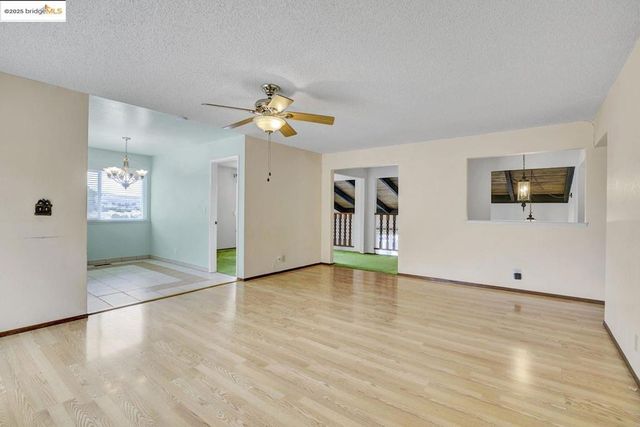 155 Ken Ct, Vallejo, CA 94591