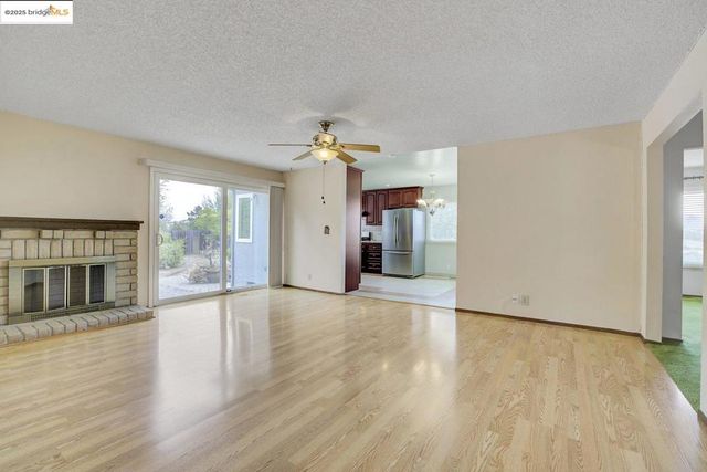 155 Ken Ct, Vallejo, CA 94591