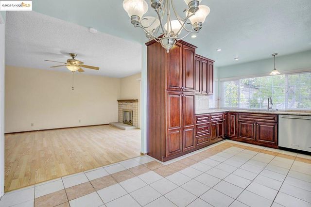 155 Ken Ct, Vallejo, CA 94591