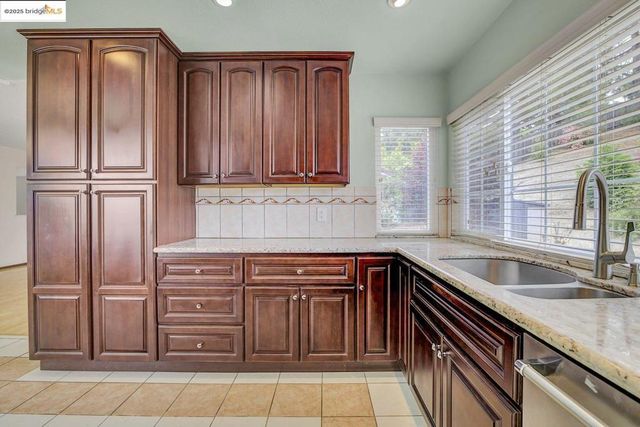 155 Ken Ct, Vallejo, CA 94591