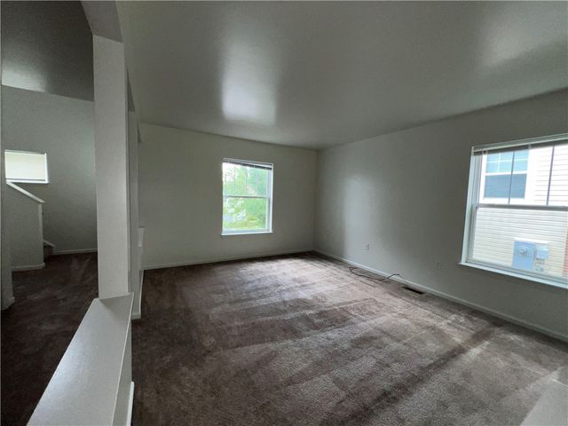 809 3rd St, Clairton, PA 15025