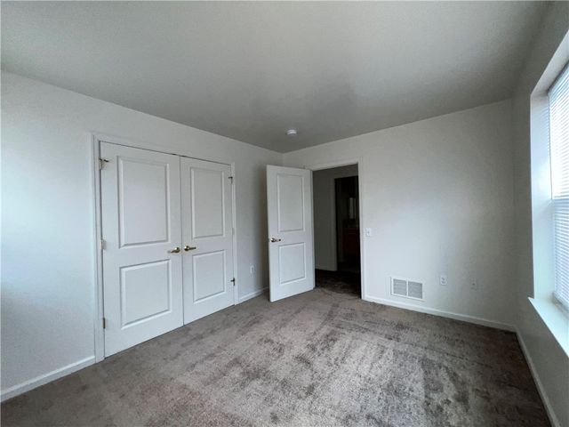 809 3rd St, Clairton, PA 15025