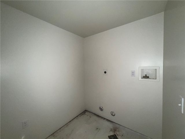 809 3rd St, Clairton, PA 15025