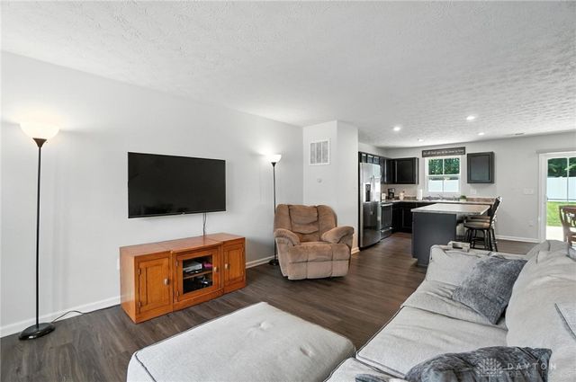 2692 Kingman Drive, Xenia, OH 45385