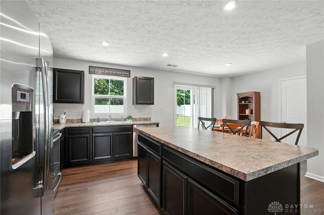 2692 Kingman Drive, Xenia, OH 45385