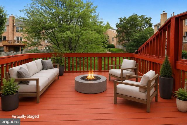 2243 KINGS GARDEN WAY, Falls Church, VA 22043