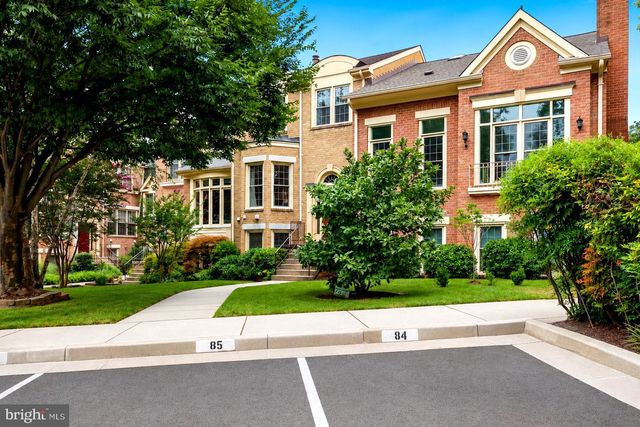 2243 KINGS GARDEN WAY, Falls Church, VA 22043