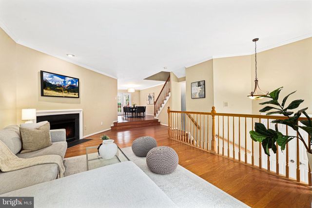 2243 KINGS GARDEN WAY, Falls Church, VA 22043
