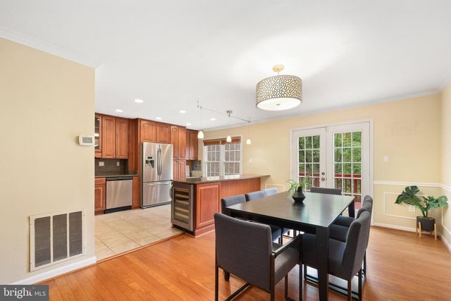 2243 KINGS GARDEN WAY, Falls Church, VA 22043