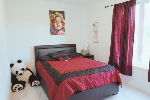 143 County Road 5134, Cleveland, TX 77327