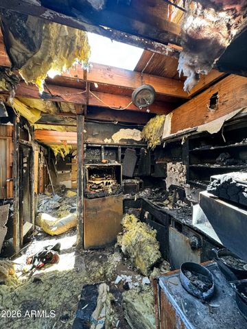 2825 E PARADISE Lane, Phoenix, AZ 85032