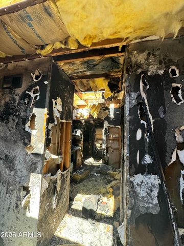 2825 E PARADISE Lane, Phoenix, AZ 85032