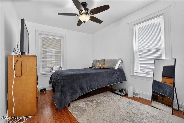 36 Frost Place, Albany, NY 12205