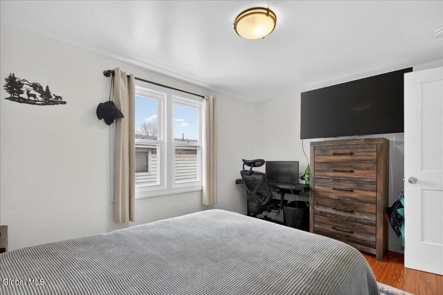 36 Frost Place, Albany, NY 12205