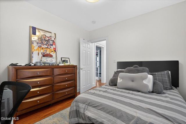 36 Frost Place, Albany, NY 12205