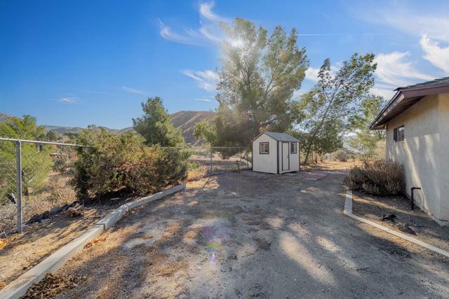 31427 Indian Oak Road, Acton, CA 93510