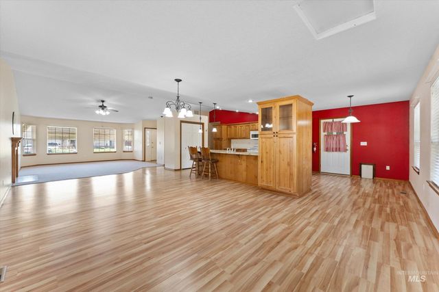 2220 Andy Pl, Nampa, ID 83651