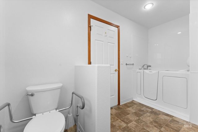 2220 Andy Pl, Nampa, ID 83651