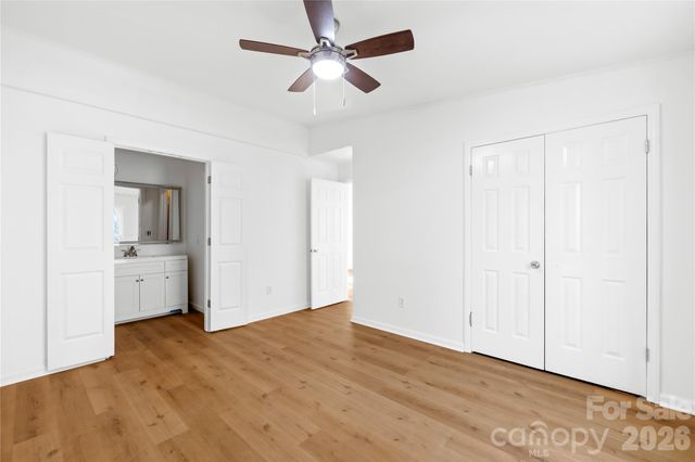 8122 Strawberry Point Drive, Charlotte, NC 28215