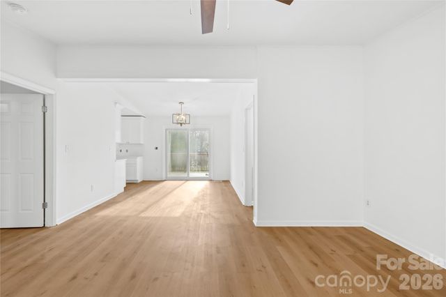 8122 Strawberry Point Drive, Charlotte, NC 28215