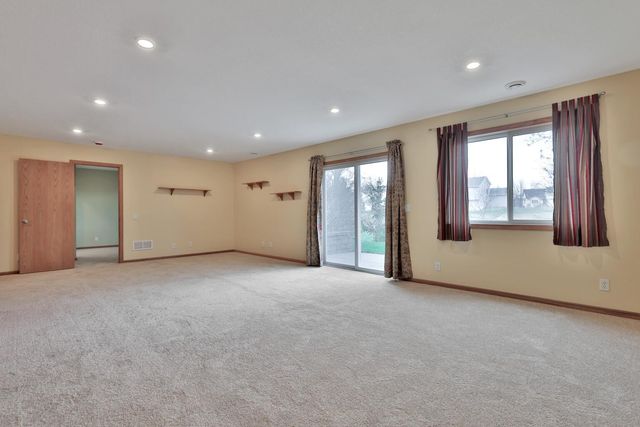 11593 Erin Street NE, Hanover, MN 55341