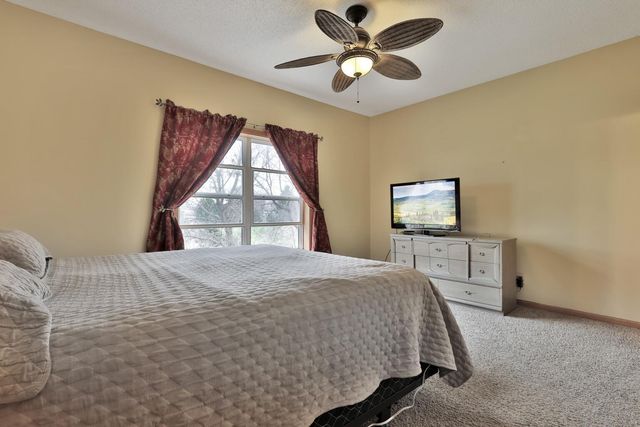 11593 Erin Street NE, Hanover, MN 55341