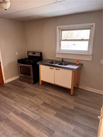 7115 Park Avenue, Cleveland, OH 44105