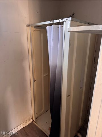 7115 Park Avenue, Cleveland, OH 44105