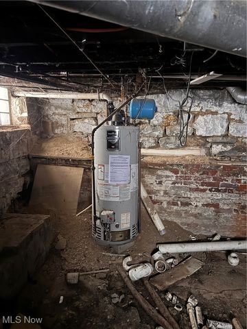 7115 Park Avenue, Cleveland, OH 44105