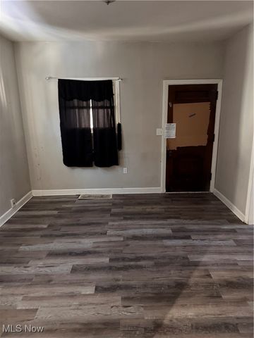 7115 Park Avenue, Cleveland, OH 44105