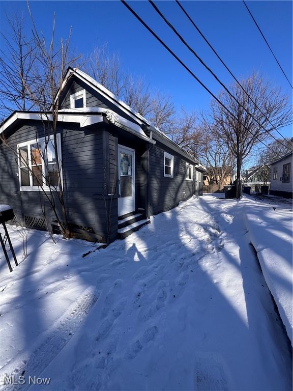 7115 Park Avenue, Cleveland, OH 44105