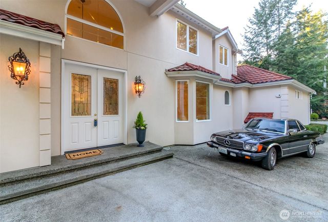 7033 Phillips Road SW, Lakewood, WA 98498