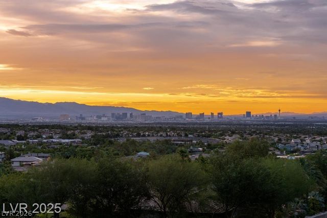 1626 Liege Drive, Henderson, NV 89012