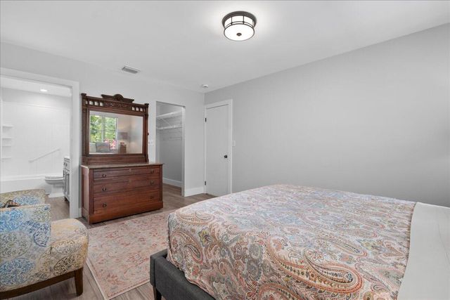 178 Lake Susan Lane, West Palm Beach, FL 33411