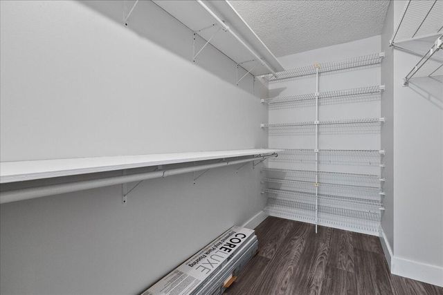 178 Lake Susan Lane, West Palm Beach, FL 33411