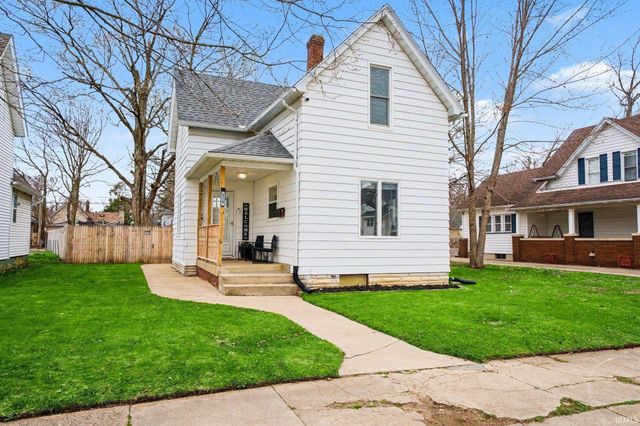 215 Smith Street, Mishawaka, IN 46544