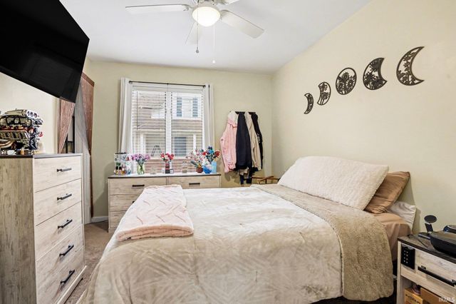 215 Smith Street, Mishawaka, IN 46544