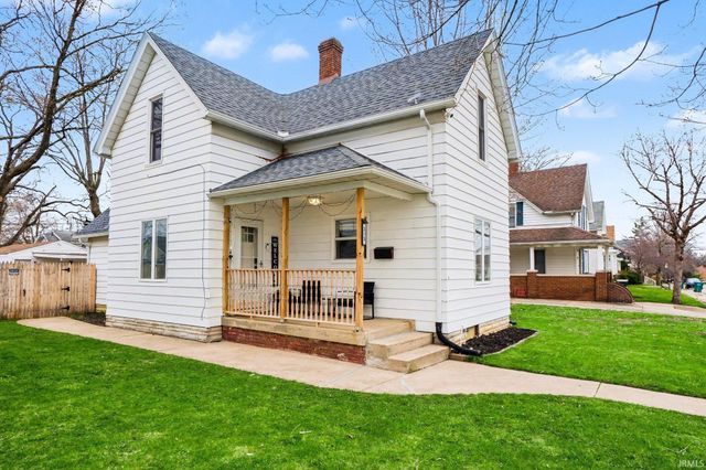 215 Smith Street, Mishawaka, IN 46544