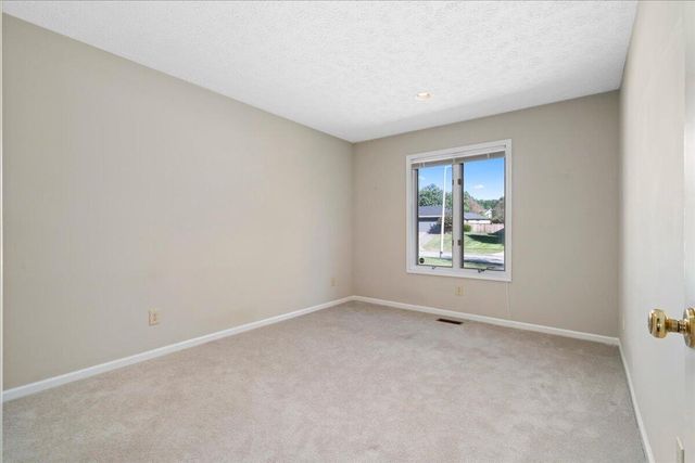 3504 Cheddington Lane, Lexington, KY 40502