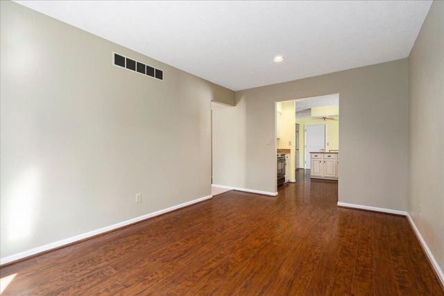 3504 Cheddington Lane, Lexington, KY 40502