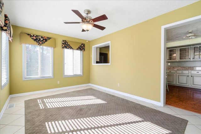 3504 Cheddington Lane, Lexington, KY 40502